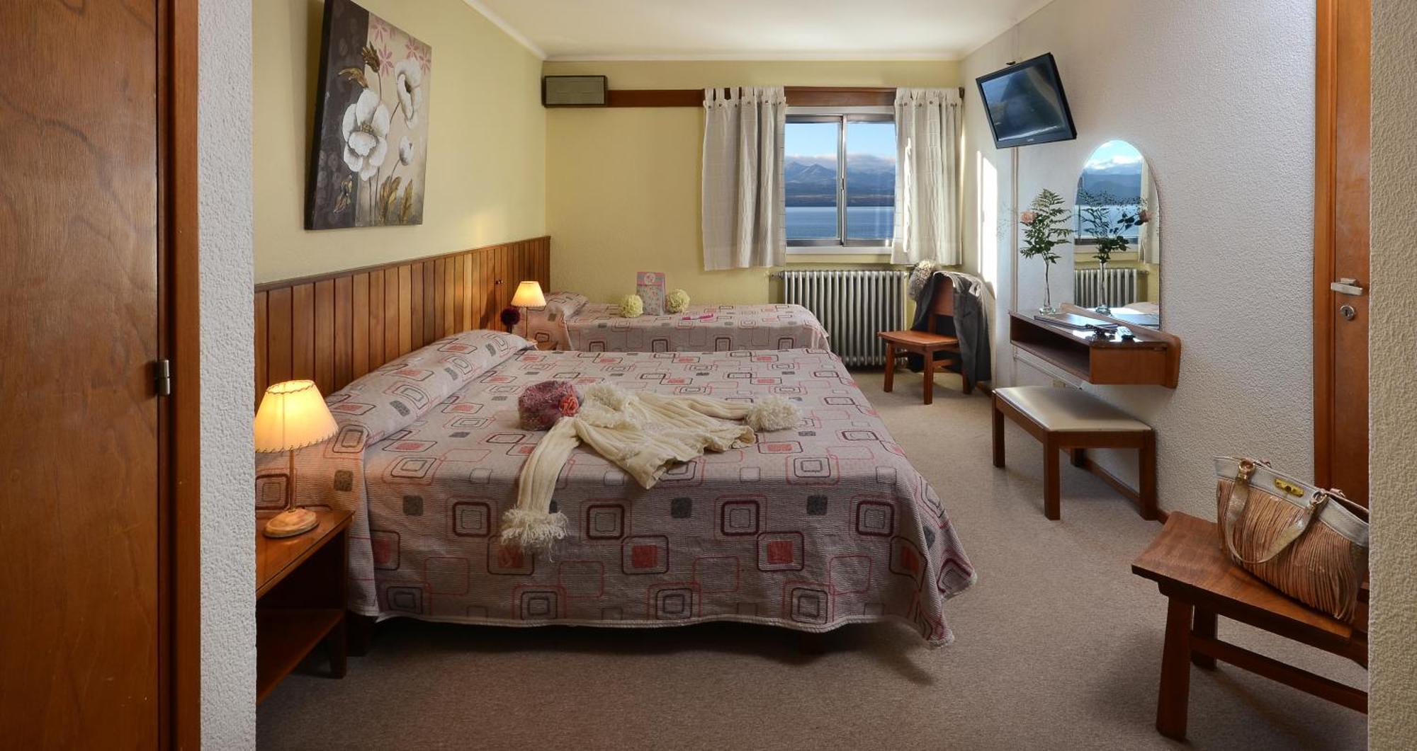 Hotel Aconcagua San Carlos de Bariloche Exterior photo